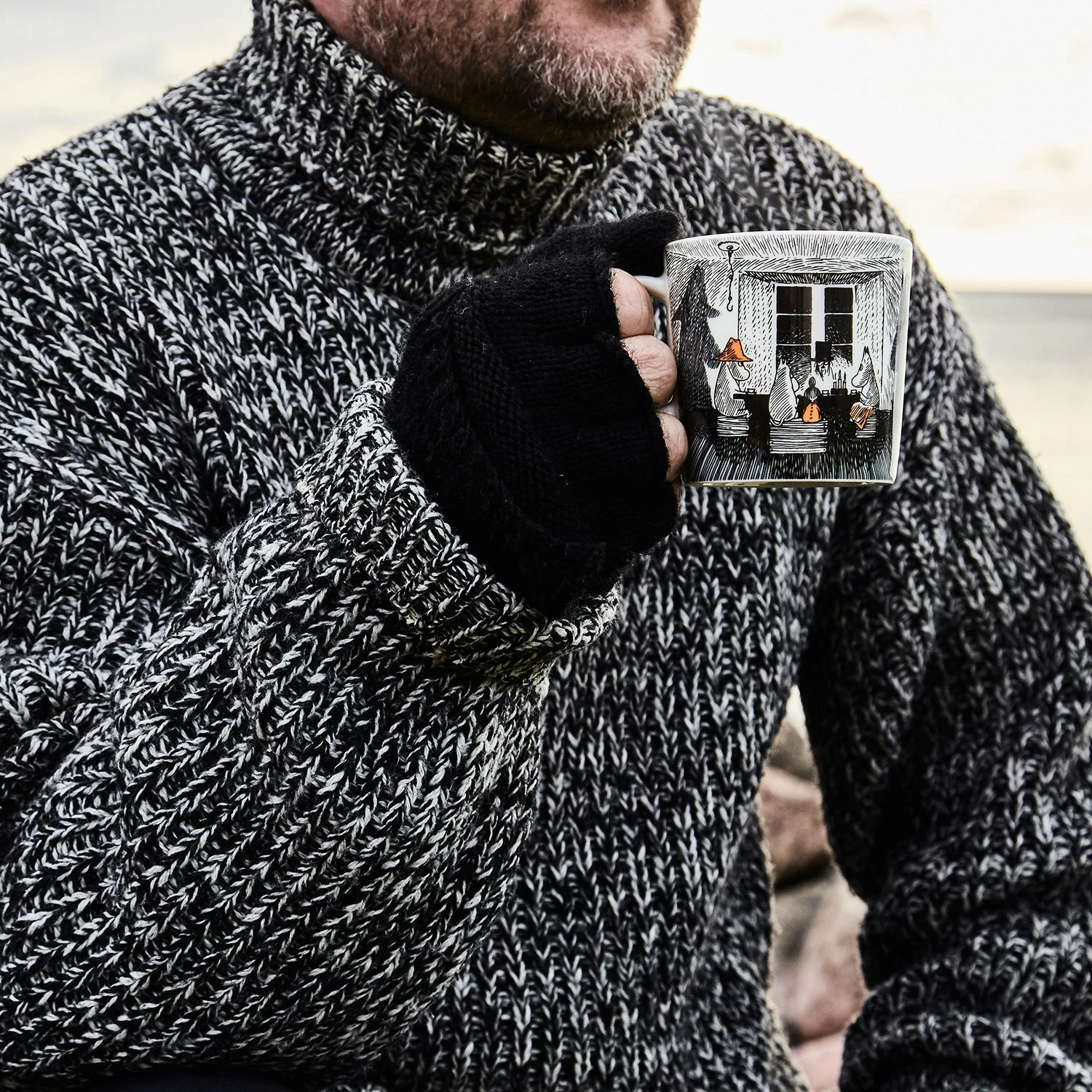 Arabia Mumin Tasse "Ihrem Ursprung Treu" 30cl, Grau 2 Arabia Mumin Tasse "Ihrem Ursprung Treu" 30cl, Grau – Bild 2