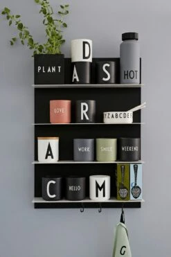 Design Letters Favourite Tasse 25 Cl, Smile -Günstiges Tafelglanz Geschäft design letters favourite tasse 28