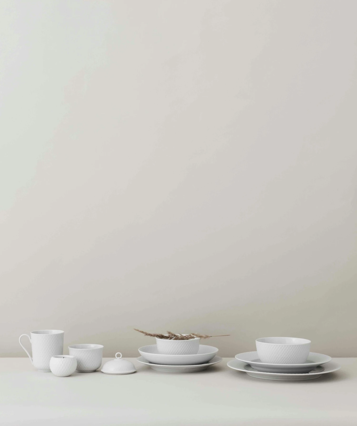 Lyngby Porcelæn Rhombe Teller, Weiß/ Ø 27cm 3 Lyngby Porcelæn Rhombe Teller, Weiß/ Ø 27cm – Bild 3