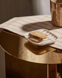 Marimekko Oiva/Tiiliskivi Tasse 25 Cl, Terra/Gold -Günstiges Tafelglanz Geschäft marimekko oiva tiiliskivi tasse 25 cl terra dunkelgrun 2