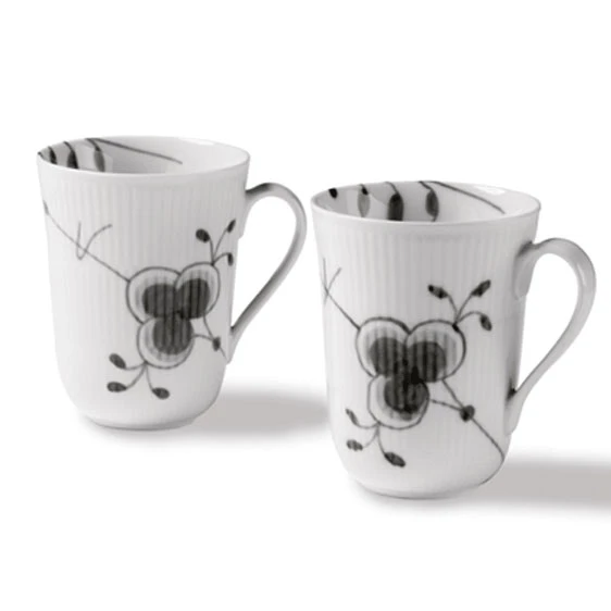 Royal Copenhagen Black Fluted Mega Tasse 33 Cl, 2er-Pack 1 Royal Copenhagen Black Fluted Mega Tasse 33 Cl, 2er-Pack